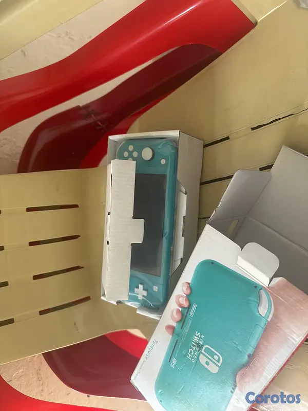 consolas y videojuegos - Vendo Nintendo swich lite nuevo en caja, nunca destapado. 2