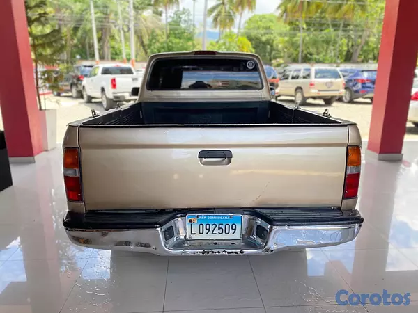 jeepetas y camionetas - Toyota Tacoma 1998 mecánica de gasolina  7