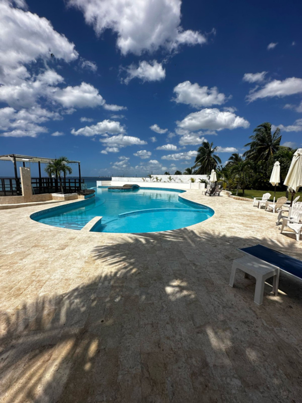 casas vacacionales y villas - Villa en venta en boca chica  3
