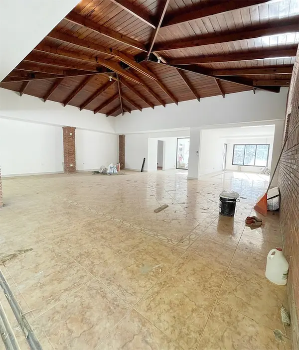 oficinas y locales comerciales - Propiedad comercial en el Millon  3