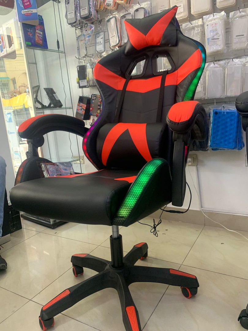 muebles y colchones - Silla gaming respaldo alto reclinable RGB, enciende luces 1