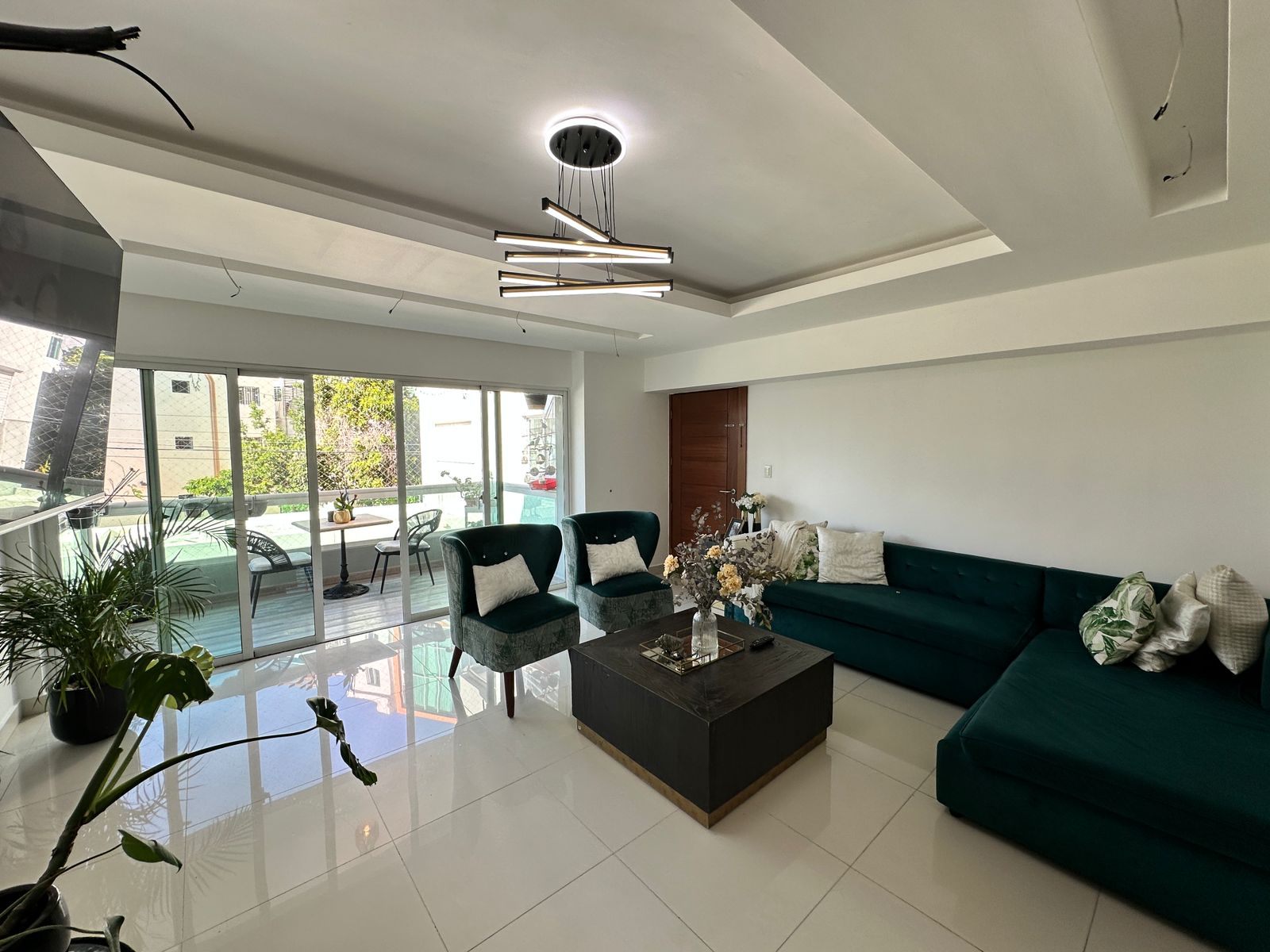 apartamentos - VENDO Segundo Piso En Los Corales Del Sur  0