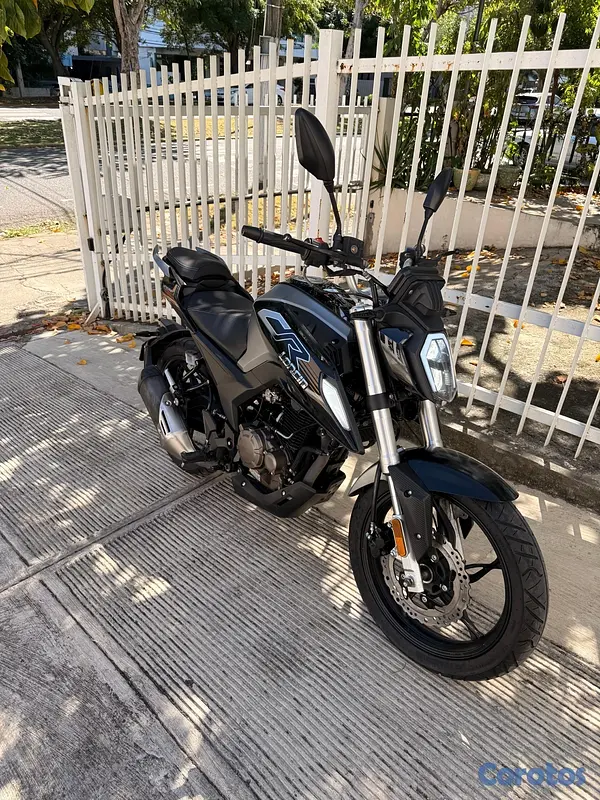 motores y pasolas - CR 250 – 2024 | Incluye casco de regalo  2