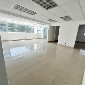 oficinas y locales comerciales - Local amplio en la Esperilla  7