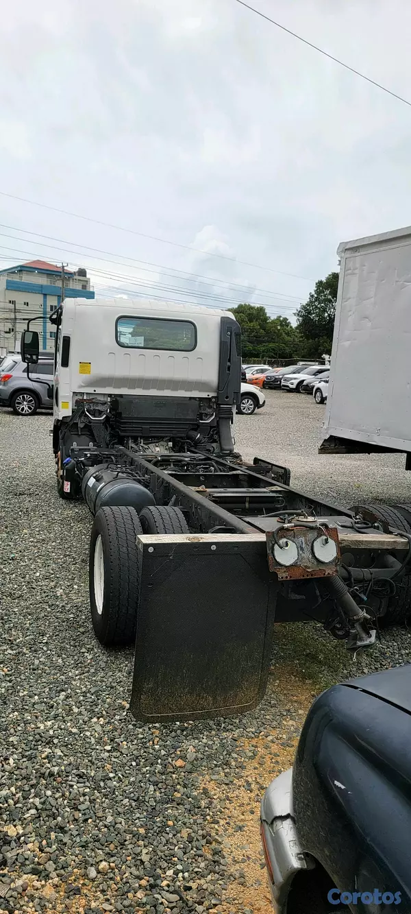 camiones y vehiculos pesados - CAMION CHASIS ISUZU 2019 4