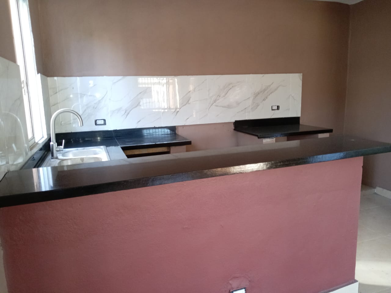muebles y colchones - Meseta y granito  1
