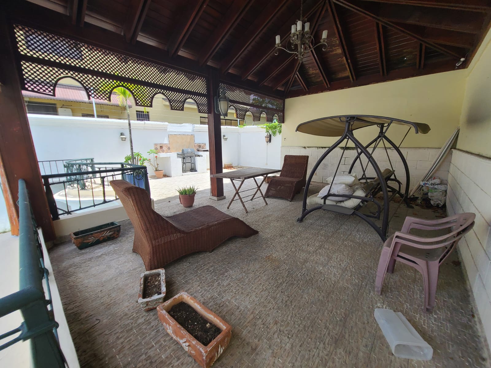 casas - Casa De 5 Habitaciones Y Piscina Arroyo Hondo 5