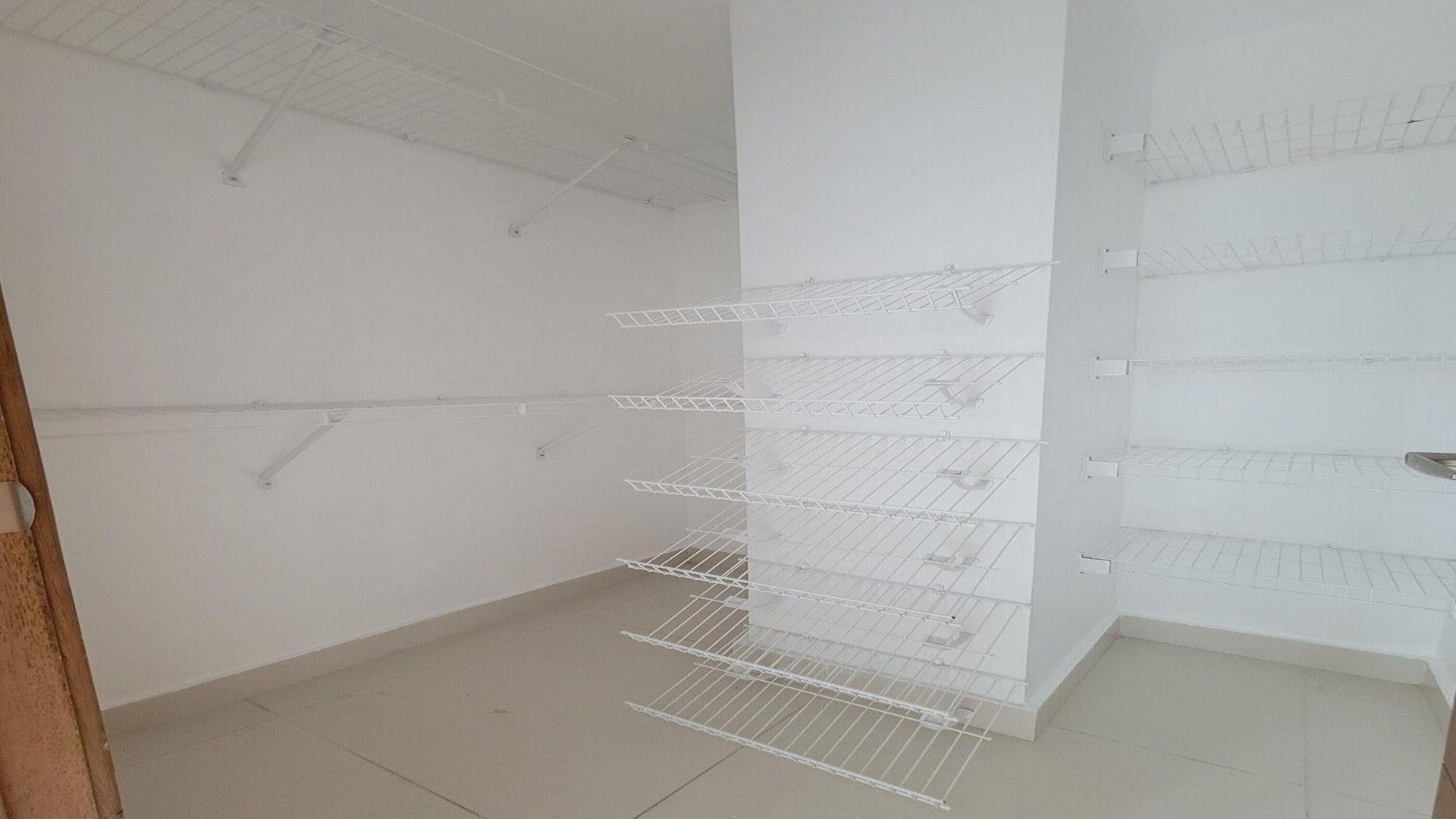 apartamentos - Apartamento de 3 habitaciones en Renacimiento 6