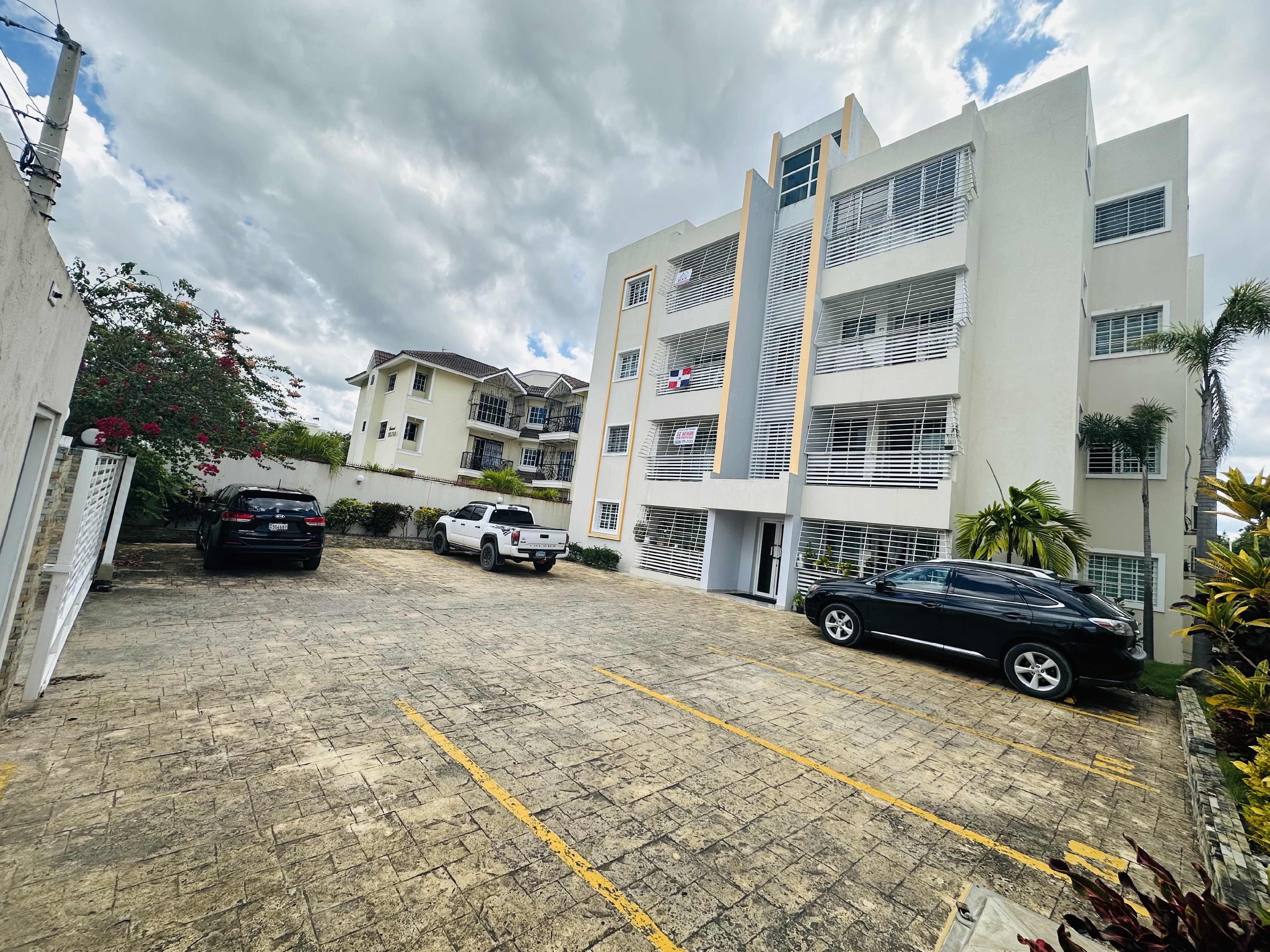 apartamentos - APARTAMENTO EN RENTA EN LOS ALAMOS SANTIAGO DE LOS CABALLEROS  1