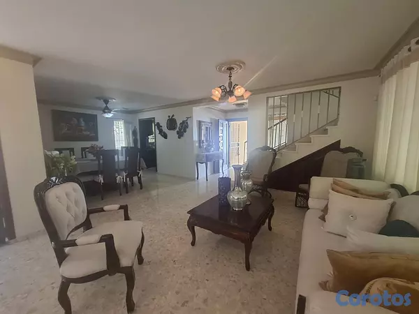 casas - Vendo Casa entre Cayetano Germosén e Independencia 6