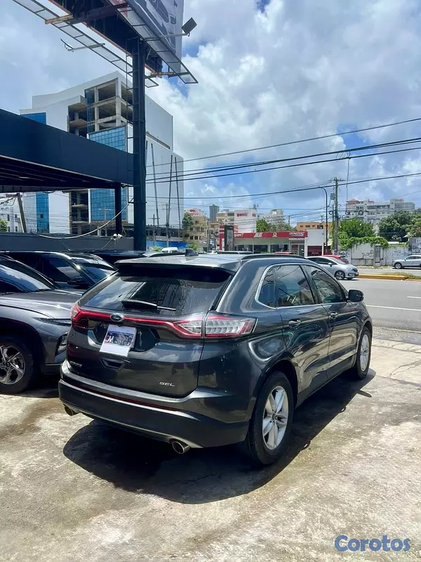 jeepetas y camionetas - Ford Edge SEL 2017
 6