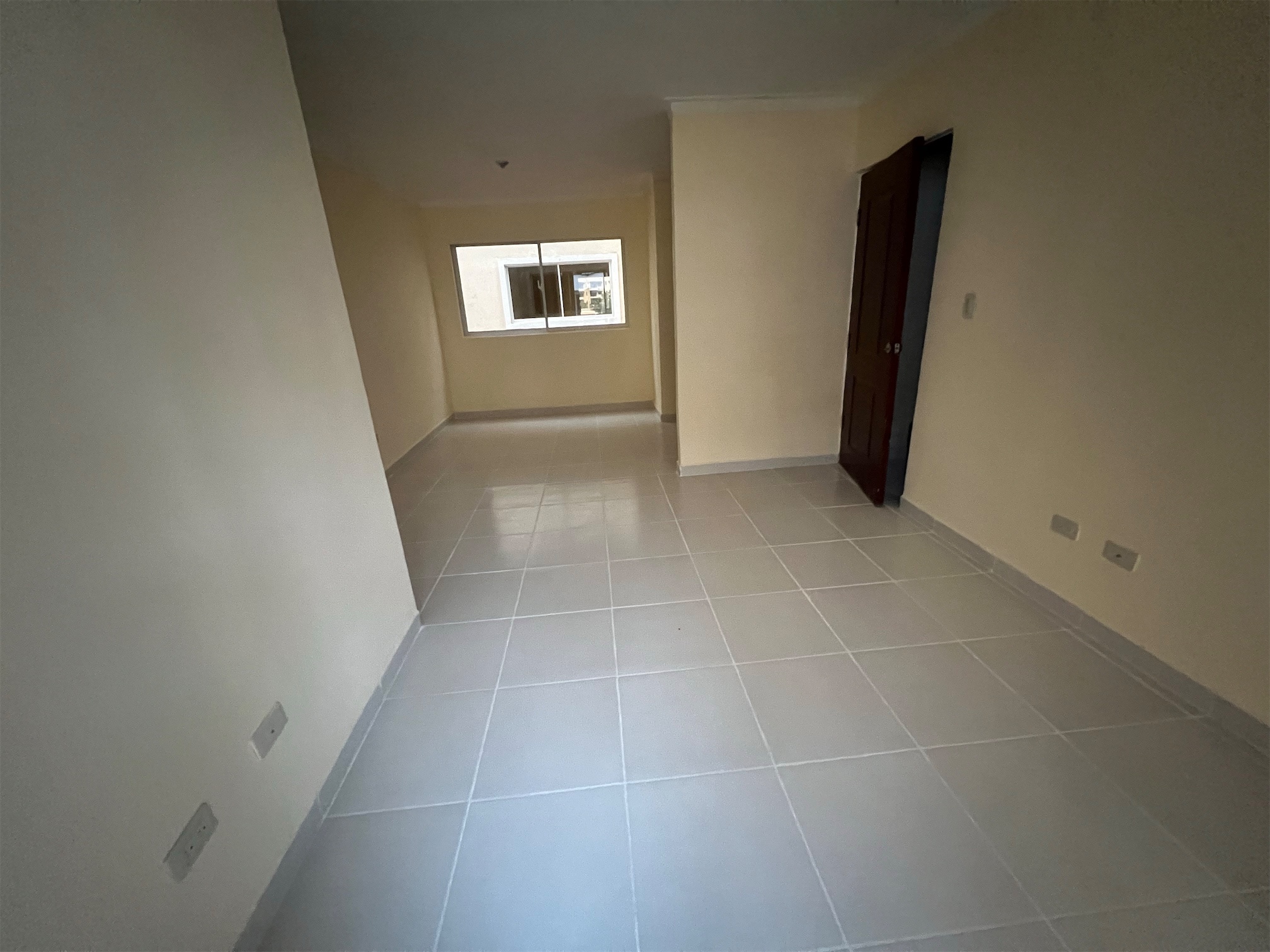 apartamentos - Se alquila apartamento nuevo 2do nivel en la autopista de san Isidro
