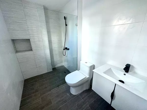 apartamentos - Apartamento Nuevo en Venta
LA ESPERILLA
US$615,000
 4