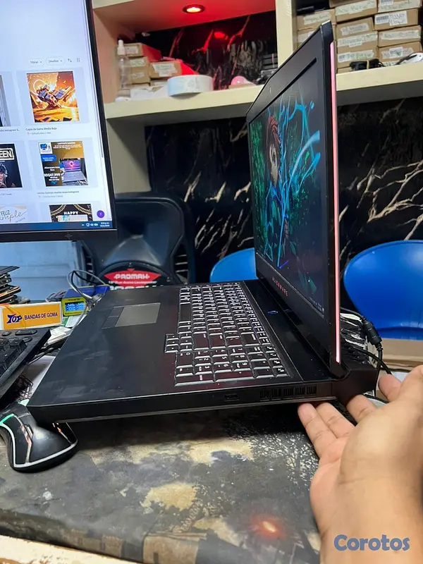 computadoras y laptops - Laptop Dell Alienware 17 R4 /i7-7700HQ@2,80ghz/Nvi 4