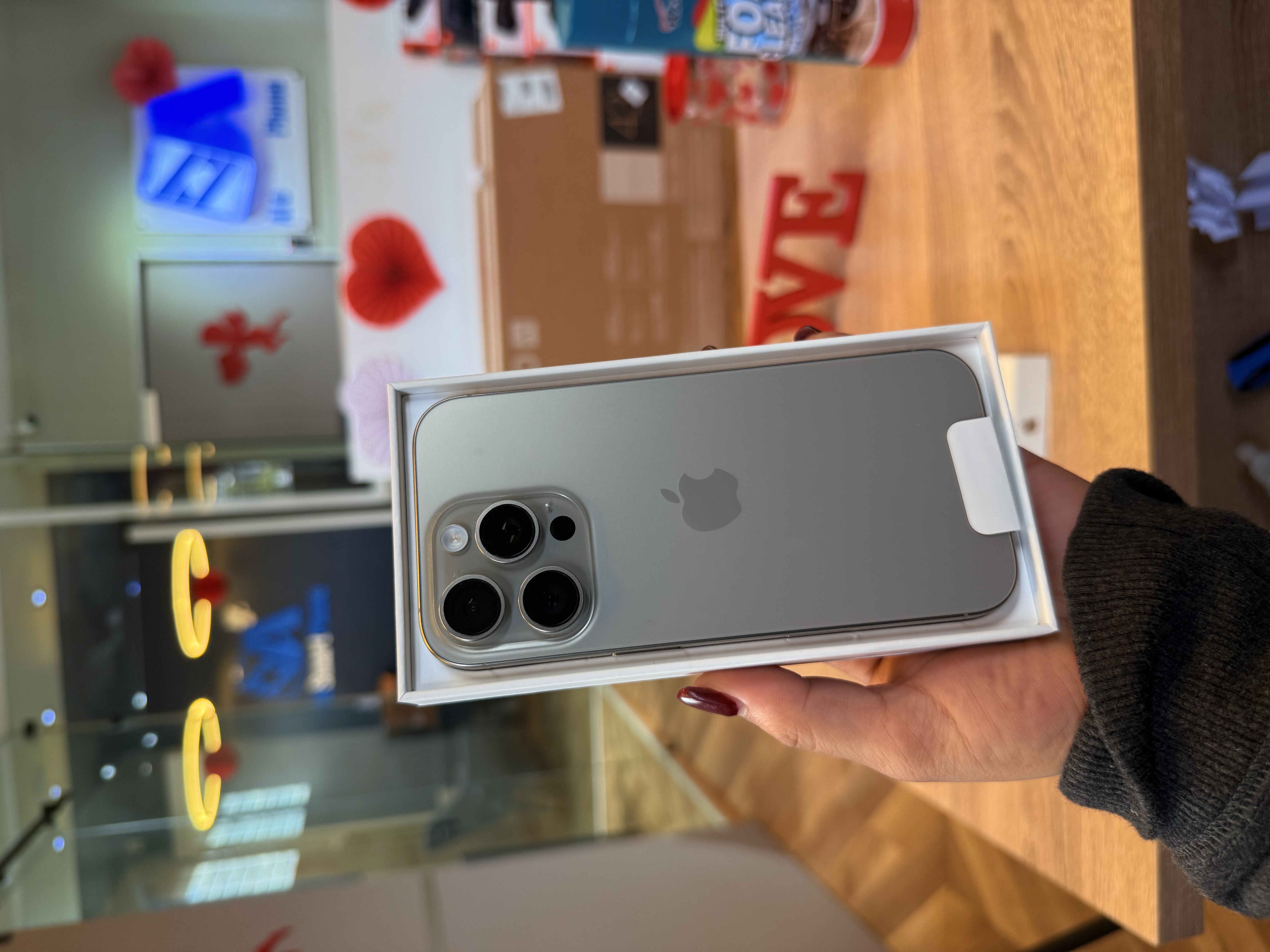 celulares y tabletas - IPHONE 16PRO 128GB DESBLOQUEADO PARA CLARO NUEVO 0KM