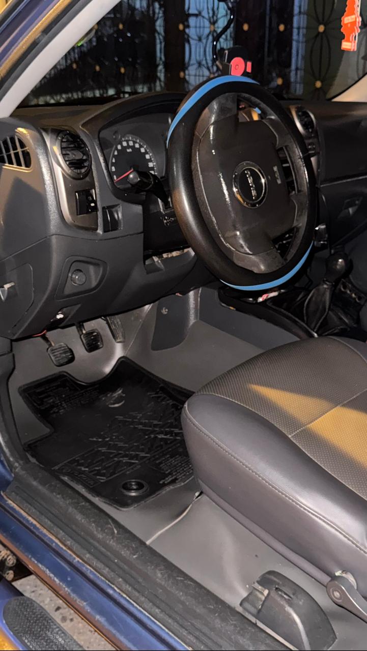 jeepetas y camionetas - Isuzu dmax 2009 5