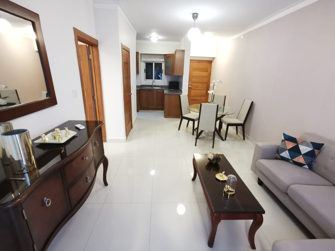apartamentos - ALQUILO APART. AMUEBLADO EN EVARISTO PROX 27 7