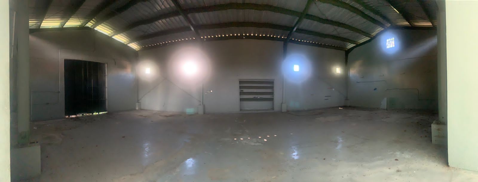 otros inmuebles - Se vende Nave en Av. Independencia  2