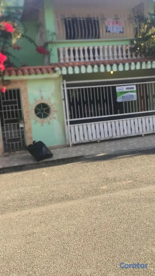 casas - vendo 
casa  Santo Domingo este 
Prado oriental 3