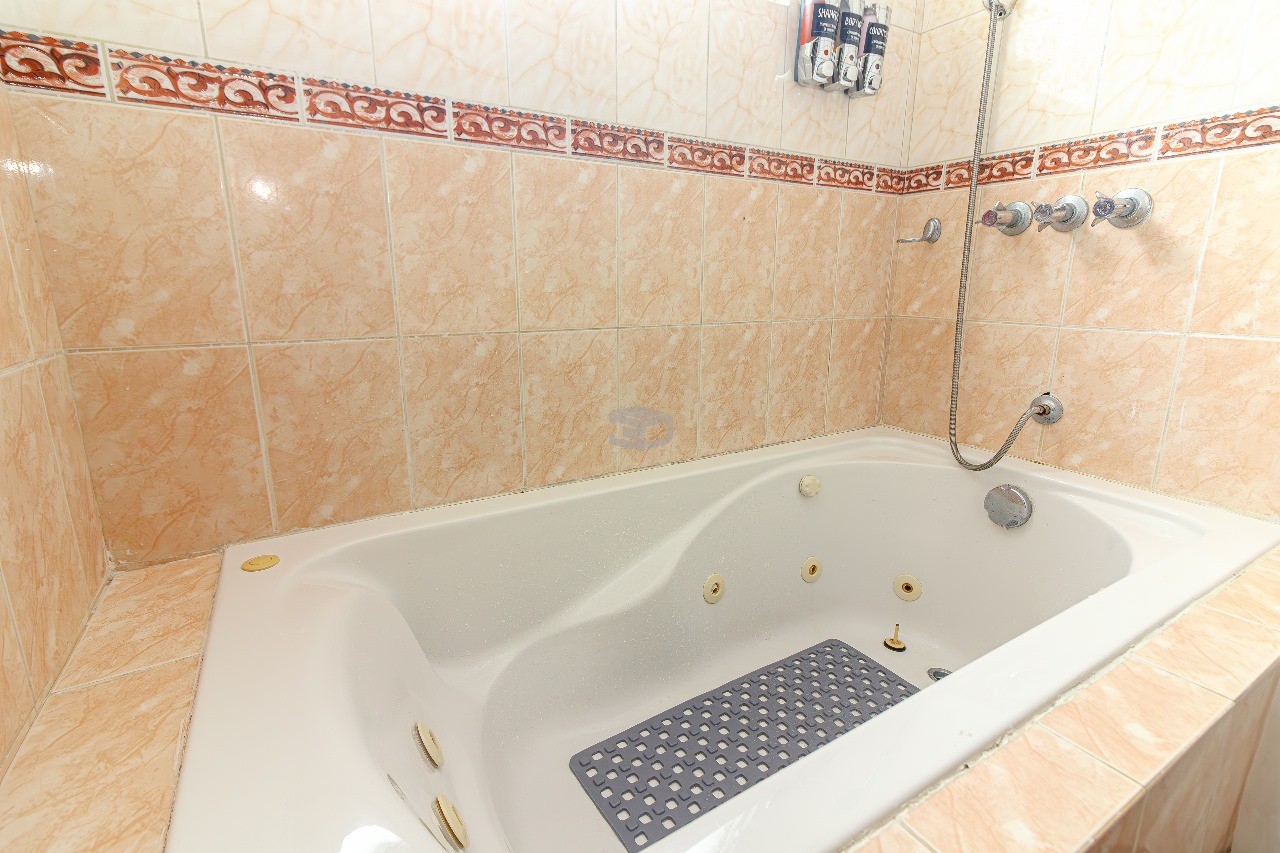 apartamentos - Oportunidad apartamento en  Evaristo Morales 
5 nivel, torre moderna,
 120 mst 4
