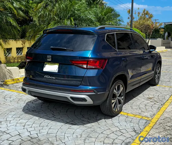 jeepetas y camionetas - 2023 Seat Ateca turbo 3