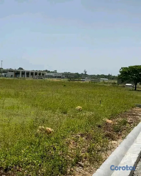 solares y terrenos - Terreno residencial Boca Chica 5