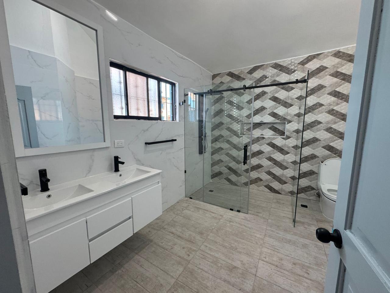 apartamentos - CASA EN VENTA EN JARDINES DEL NORTE, SANTIAGO. 1