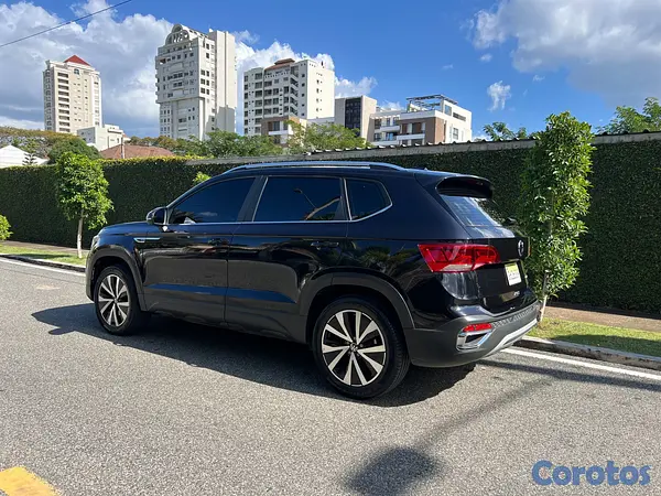 jeepetas y camionetas - Volkseagen Taos 2022 4