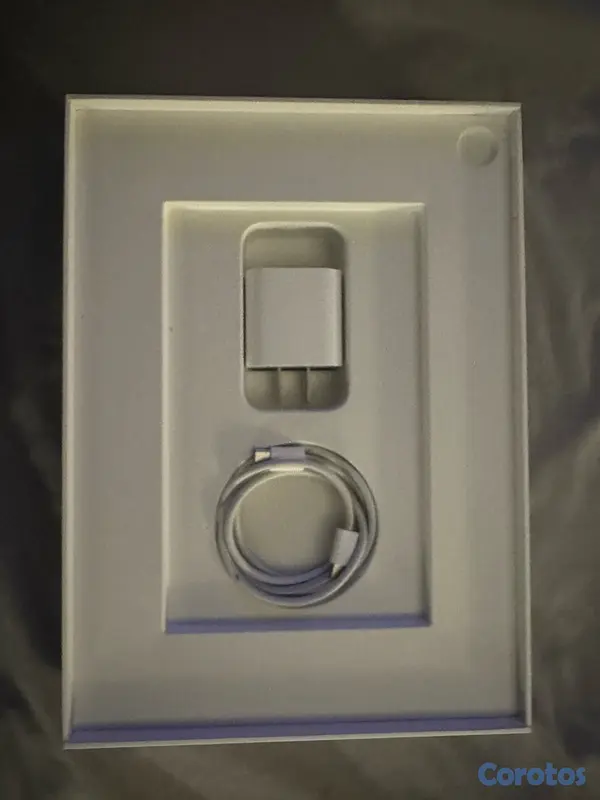 celulares y tabletas - vendo iPad M3 2025 5