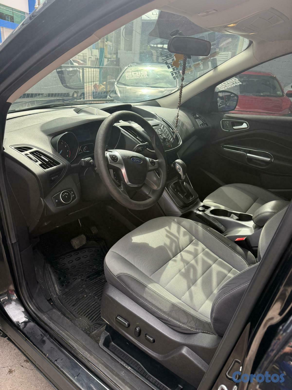 jeepetas y camionetas - Vendo Jeepeta Ford 9