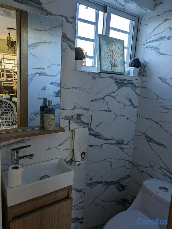 apartamentos - Apto. 1ra nivel, excelente condiciones, 3hab.3baño 2