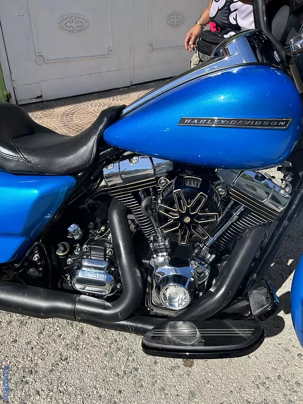 motores y pasolas - Harley Davidson Street Glide año 2016 4