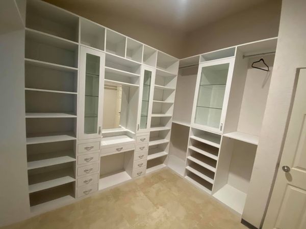 muebles y colchones - Walking closet  1