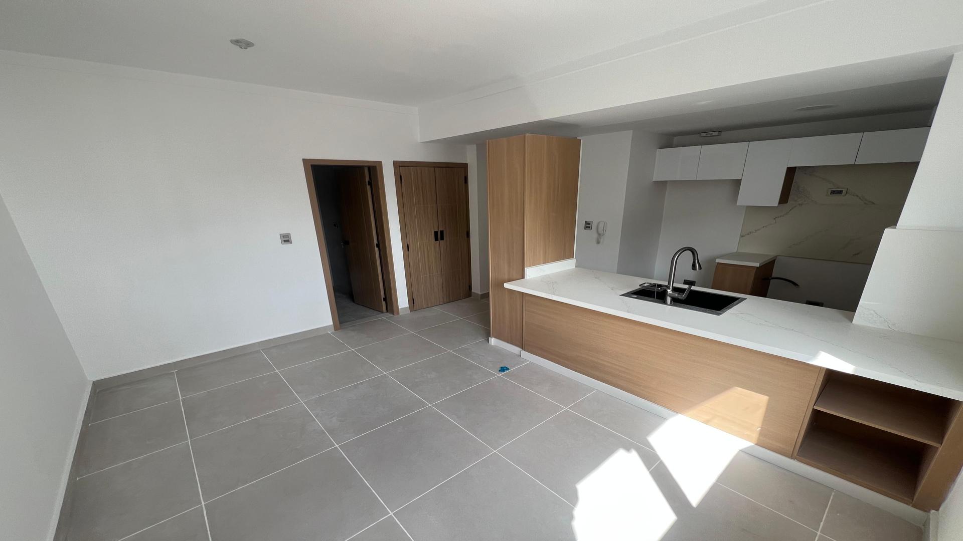apartamentos - Apartamento Nuevo en Alquiler en Evaristo Morales 3