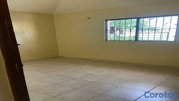 casas - Casa en Venta en la Independecia de 10 habitaciones 8