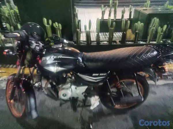 motores y pasolas - Motor boxer BM150, año 2023 en óptimas condiciones  8