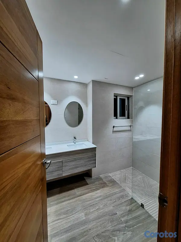 apartamentos - Rento apartamento sin amueblar en Bella vista torre con ascensor planta full  4