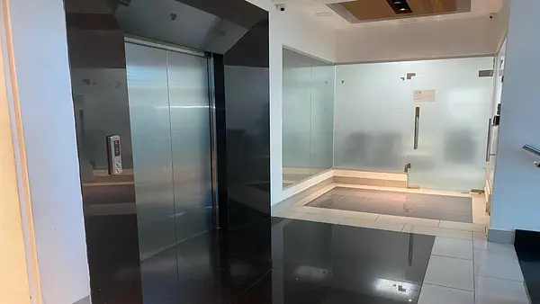 oficinas y locales comerciales - Local Comercial en Venta en el Millon 2