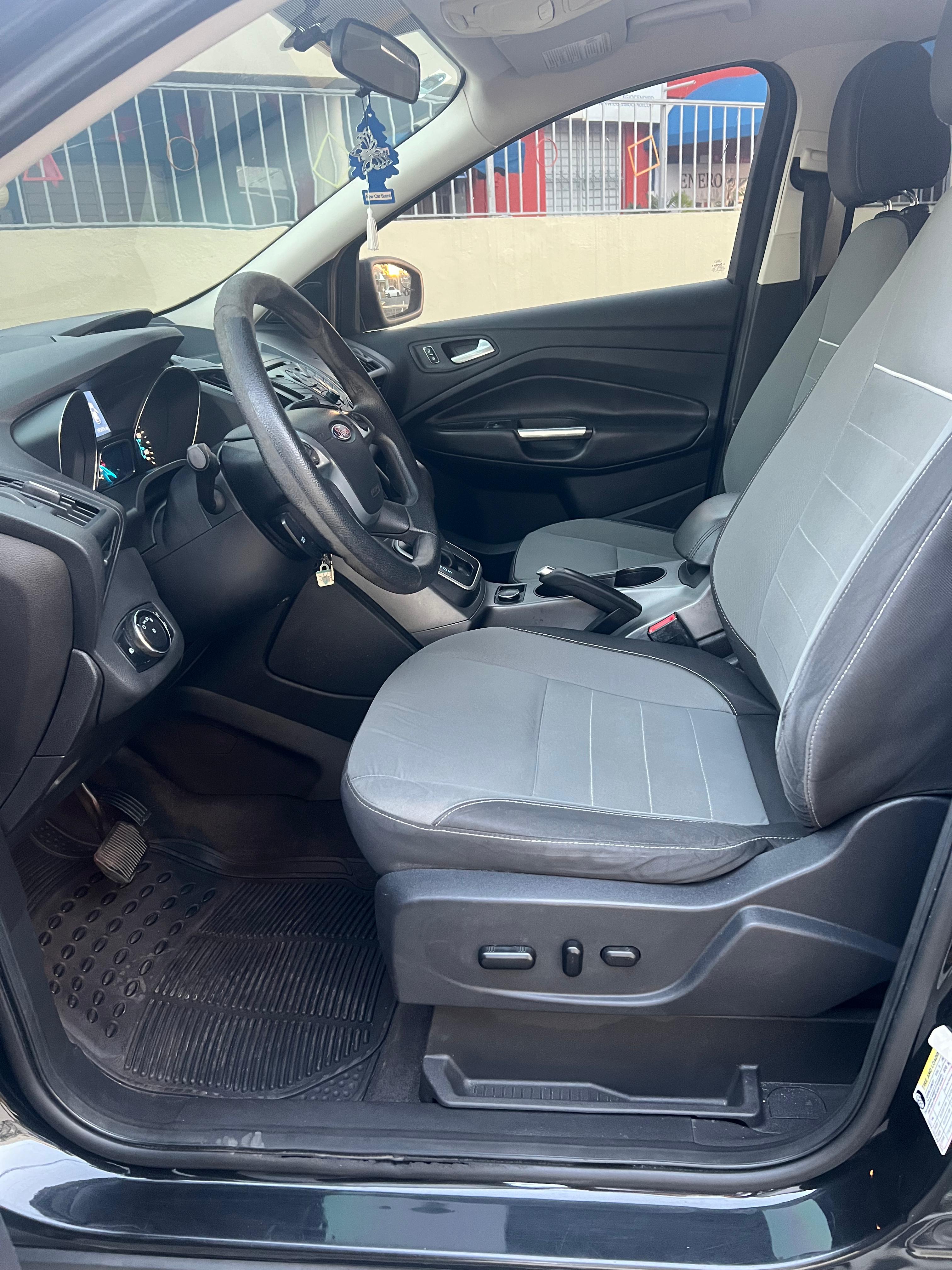 jeepetas y camionetas - Ford escape 2014 6