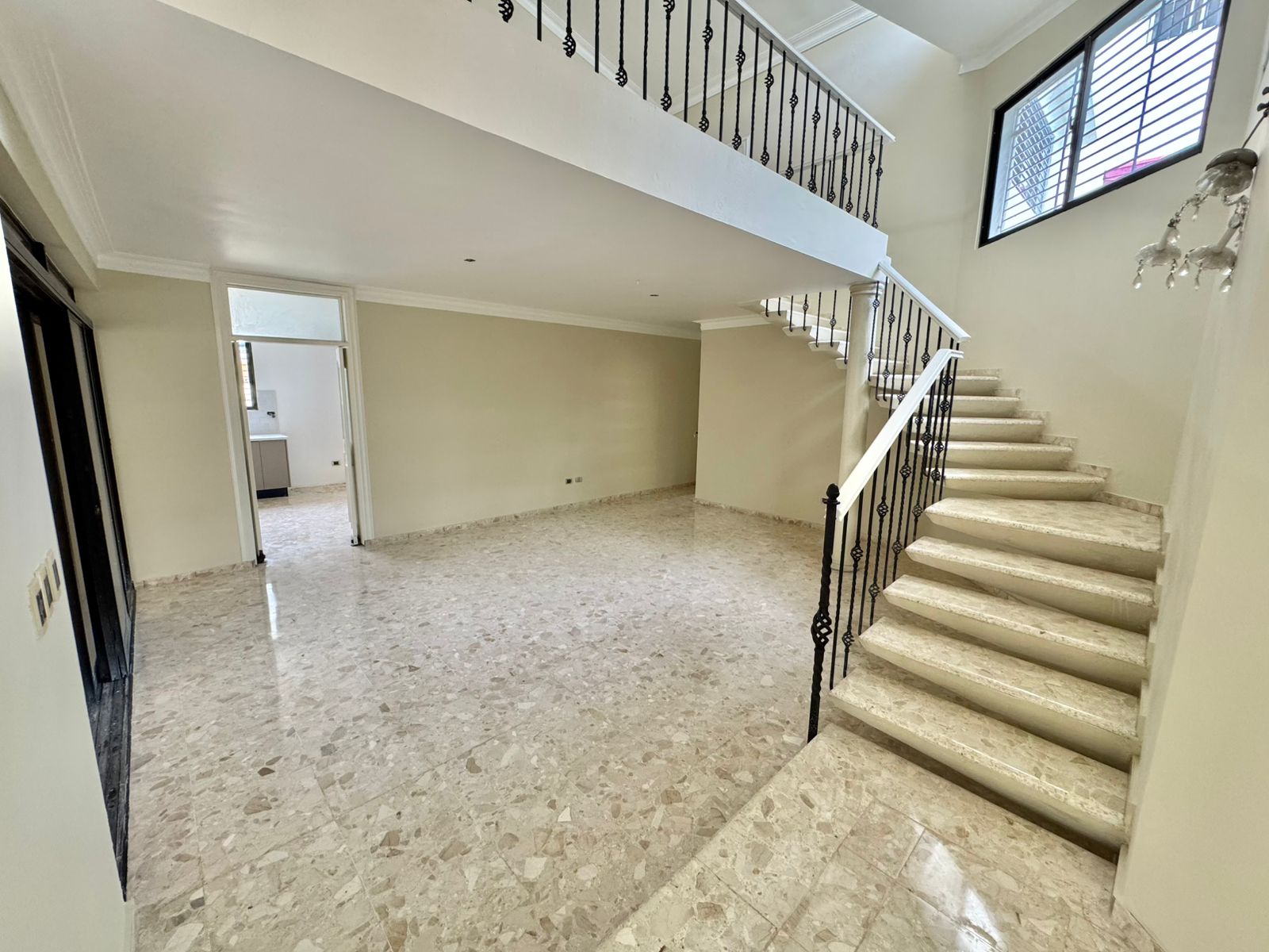 casas - Casa en Alquiler MIRADOR SUR USD 3,200.00  CARACTE 2