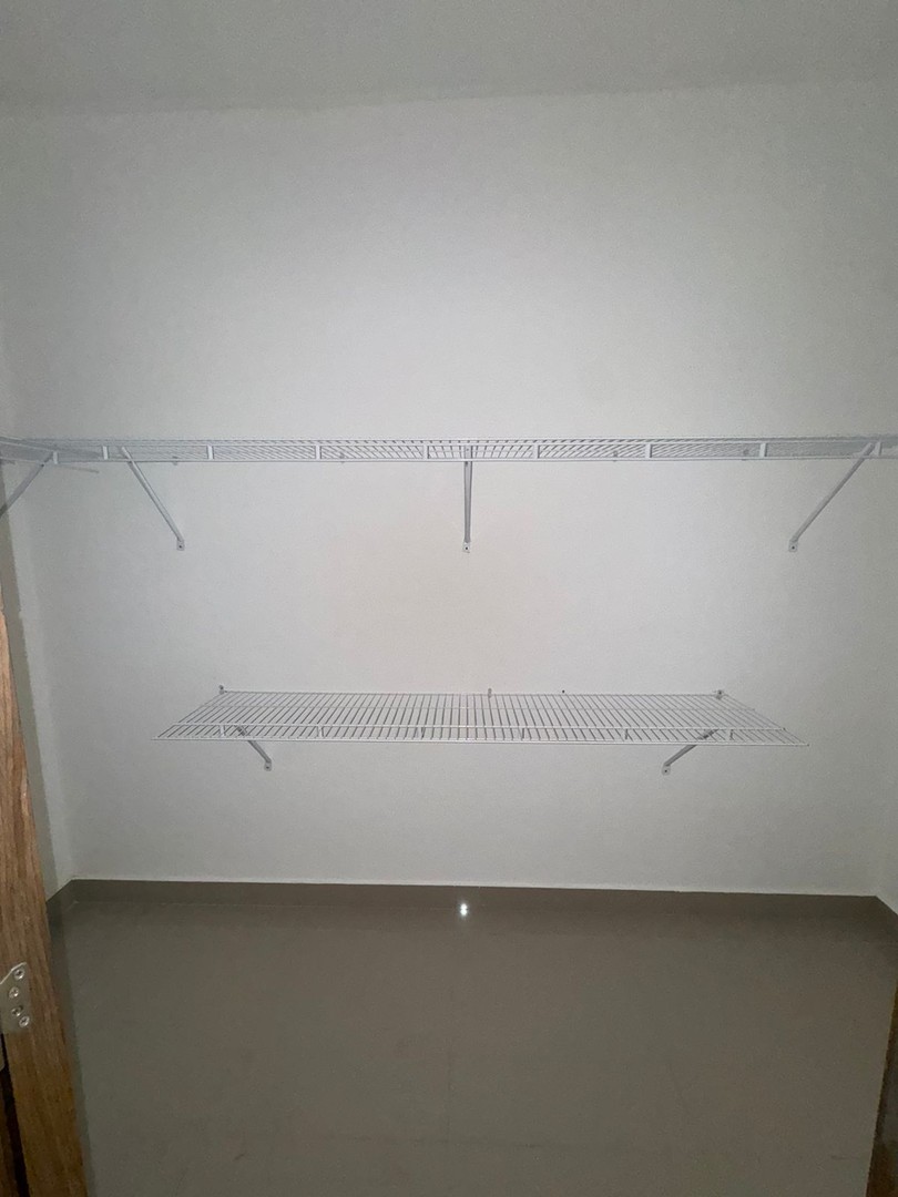 apartamentos - Apartamento en Alquiler
LOS RESTAURADORES
USD 950.00 (Mantenimiento incluido)

 7