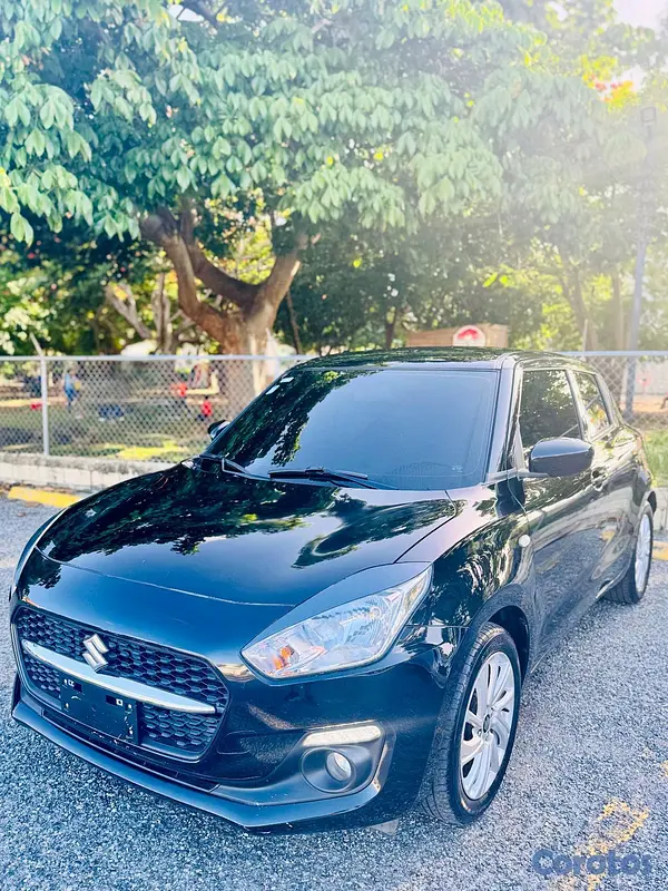 carros - suzuki Swift 2022 2
