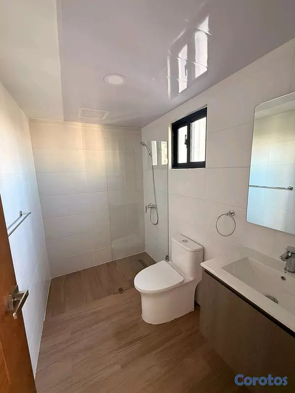 apartamentos - Apartamento en alquiler en torre Nueva en 📍Evaristo Morales  11