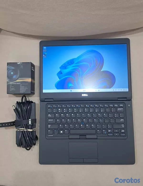 computadoras y laptops - Laptop Dell i7 12GB Ram 256GB Disco Solido Nvidia  5