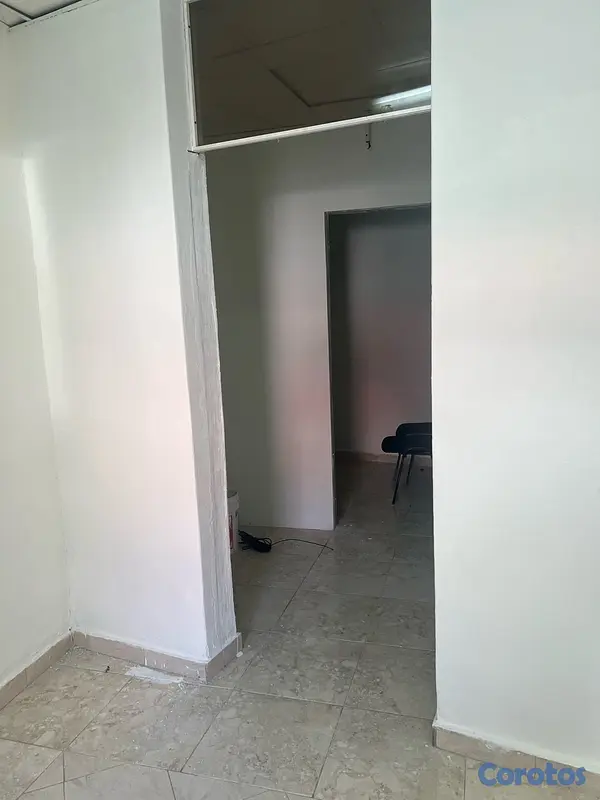 oficinas y locales comerciales - local comercial Don Bosco 10