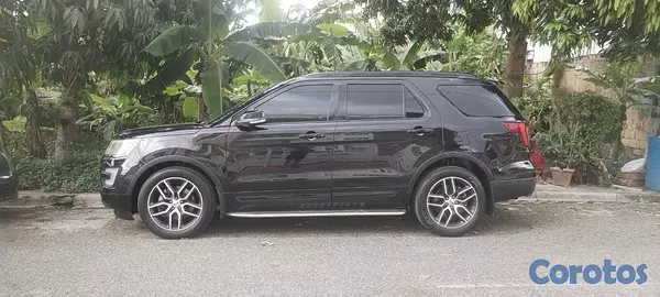 jeepetas y camionetas - FORD EXPLORER SPORT, MUY BUENAS CONDICIONES 1