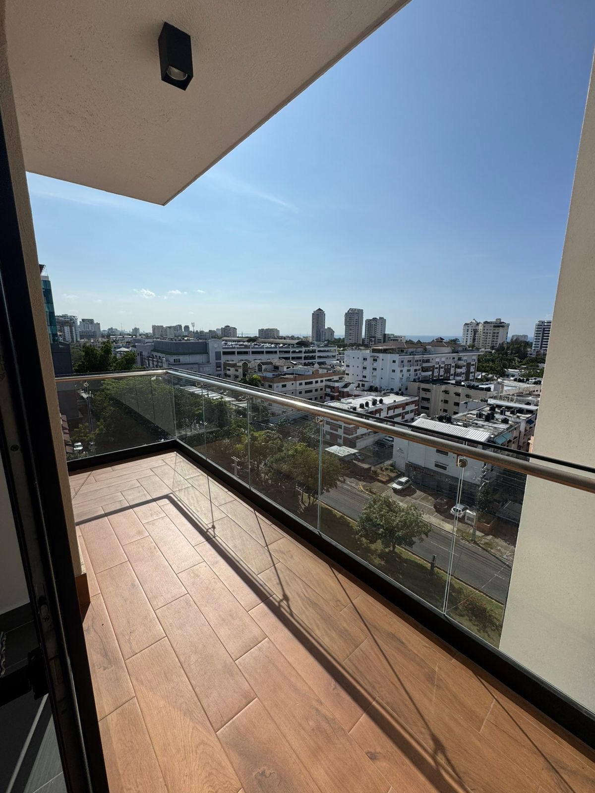 apartamentos - Vendo bellla vista sur piso 8 dos hab 2.5 baños do