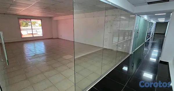oficinas y locales comerciales - ALQUILÓ local para oficinas  3