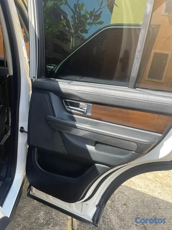 jeepetas y camionetas - 2010 Range Rover Sport TDV8 4