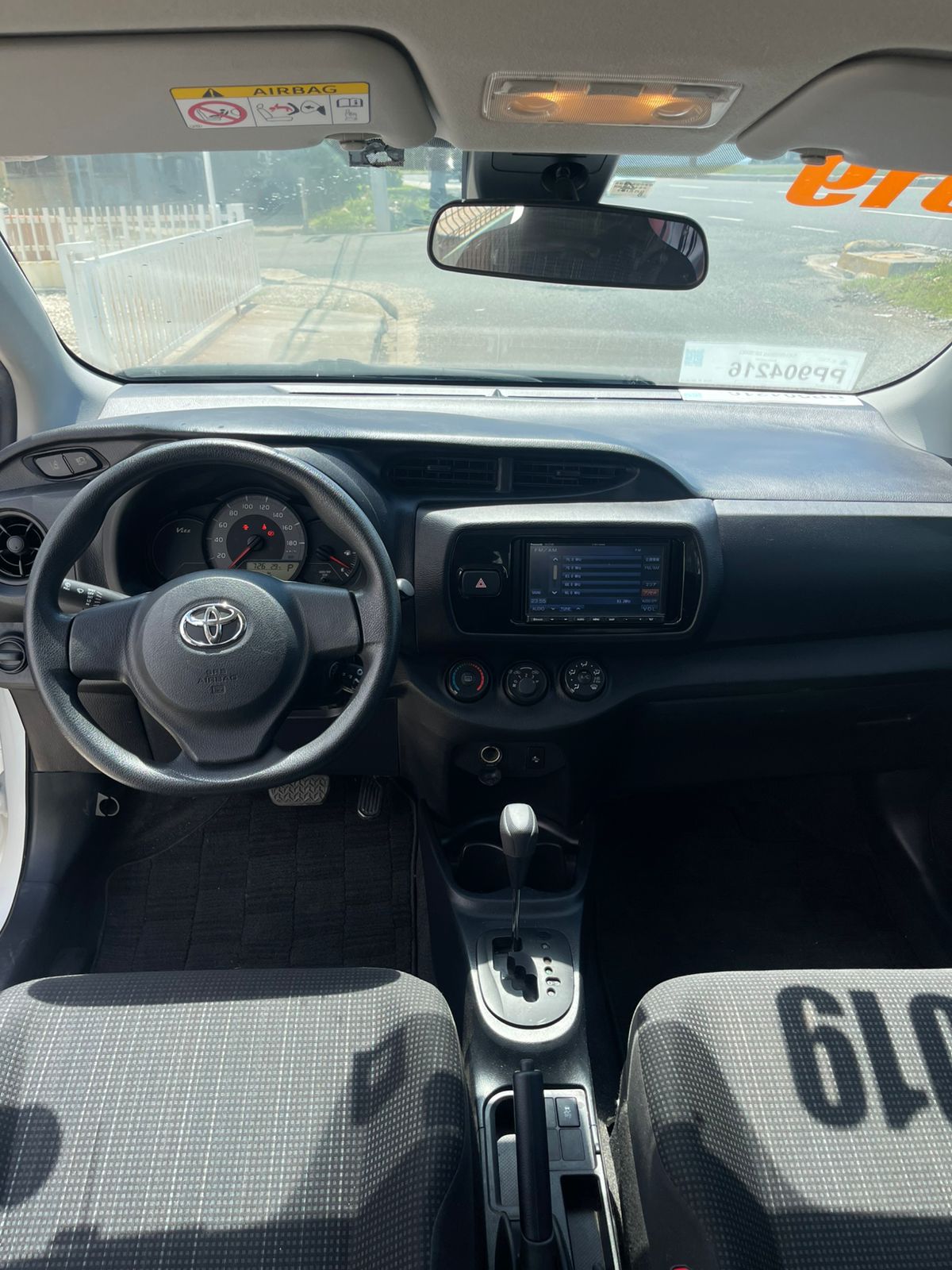 carros - Toyota vitz 2019 3